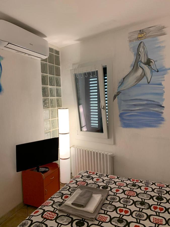 Backpackers House Bed & Breakfast Bologna Bagian luar foto